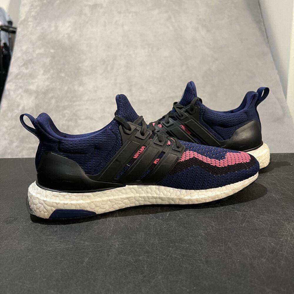 Real Madrid Shoes Ultraboost Mens 7.5 Navy Pink Adidas Soccer Running Primeblue - Picture 6 of 10